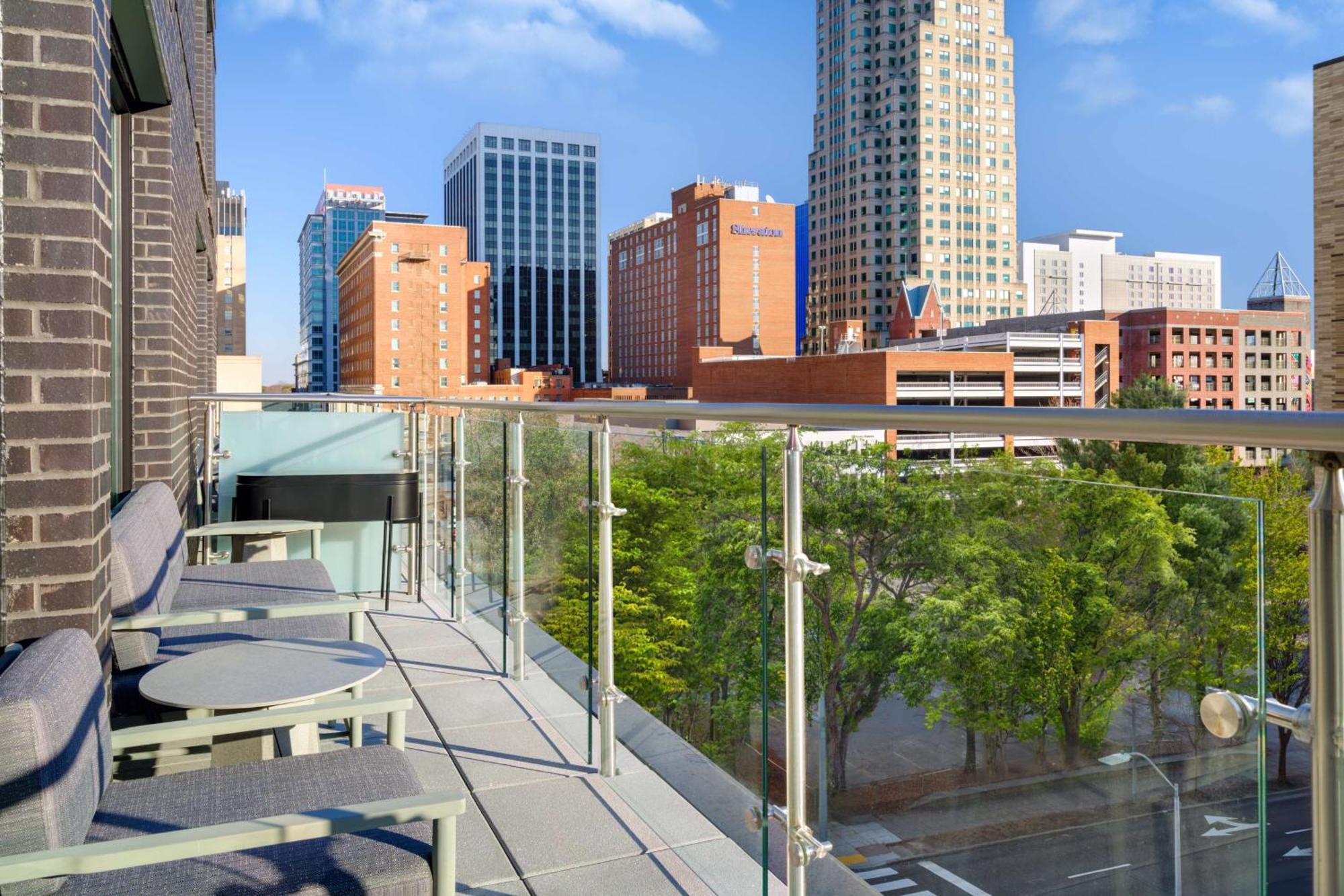 Tempo By Hilton Raleigh Downtown Hotel Exterior foto
