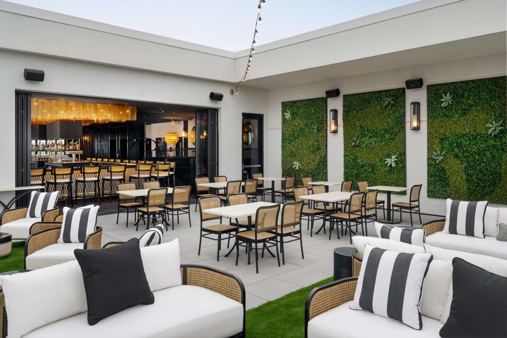 Tempo By Hilton Raleigh Downtown Hotel Exterior foto